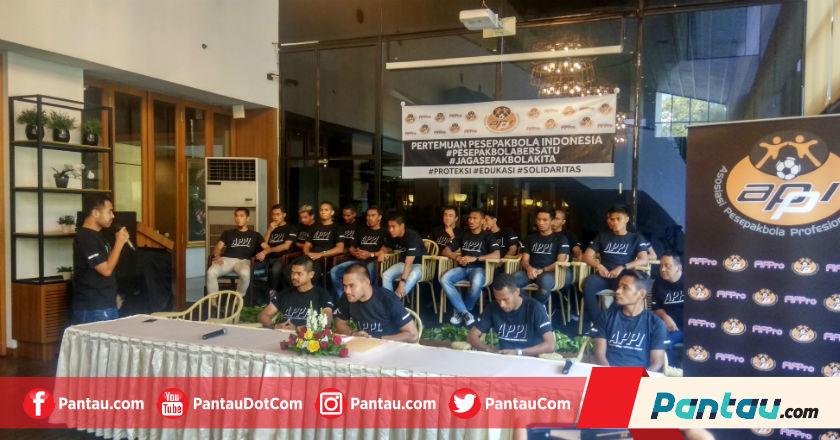 Pemain Liga 1 Ancam Mogok Main Jika Suporter Tolak Bikin Nota Damai