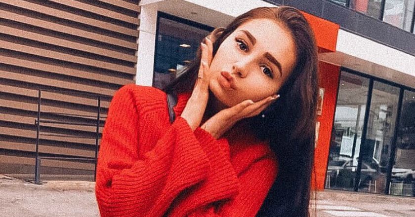 Kisah Model Top Rusia: Diancam Diperkosa, Lompat dari Lantai 6, hingga Dipenjara