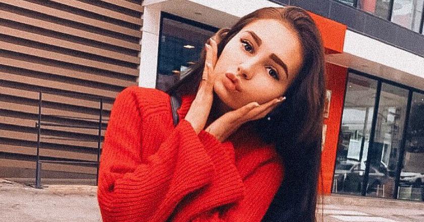 Kisah Model Top Rusia: Diancam Diperkosa, Lompat dari Lantai 6, hingga Dipenjara
