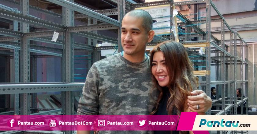 Resmi Nikahi Mey Lee, Okan Cornelius: Kayak Masih Pacaran