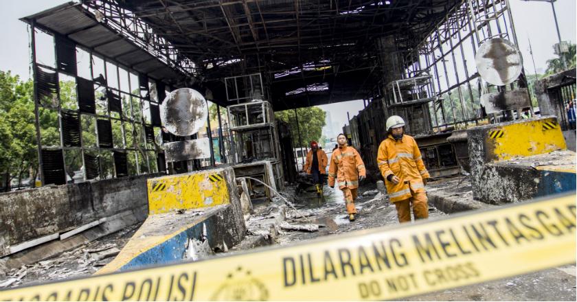 Ini Dia Penyebab Kebakaran Gerbang Tol Pejompongan