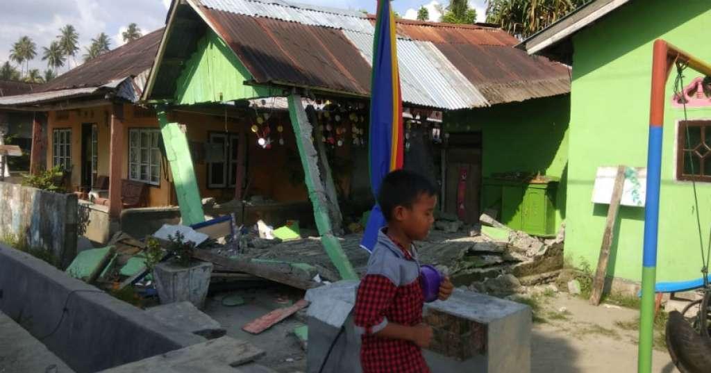 Dampak Gempa Sulawesi, Bandara Palu Ditutup