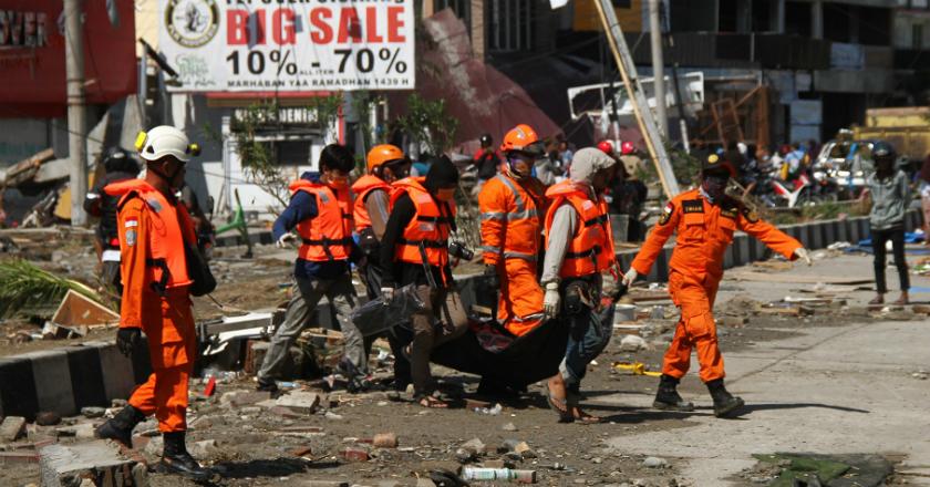 Tim Basarnas Kembali Temukan Lima Korban Tewas Gempa Palu