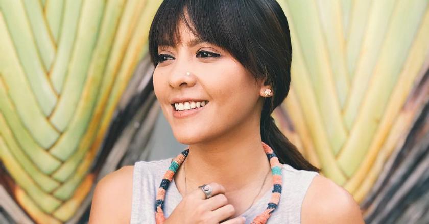 Totalitas, Lala Karmela Selami Budaya India Demi Peran