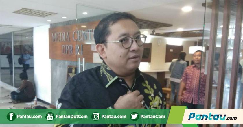 Rupiah Anjlok Rp15.000 per Dolar AS, Fadli Zon Desak Agenda IMF-WB Dibatalkan