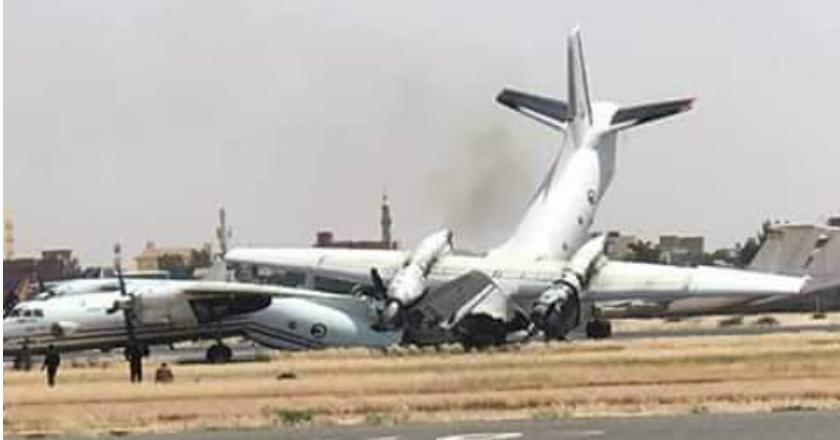 Boom! Benturan 2 Jet Tempur di Bandara Sudan dalam Hitungan Detik