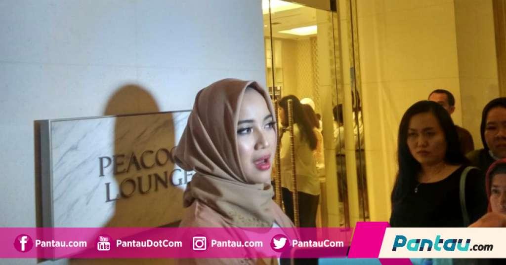 Jadikan Palu 'Rumah Kedua', Chacha Frederica Menangis Dengan Bencana Alam yang Terjadi