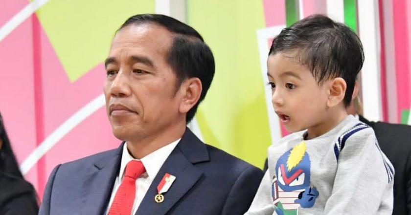 Momen Melongo Jan Ethes, saat Berduet dengan Jokowi di Pembukaan Asian Para Games 2018
