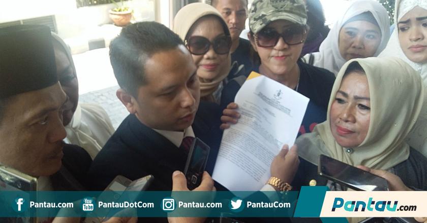 Pelaporan Kubu Prabowo-Sandi Terhadap Farhat Abbas Ditolak Polisi