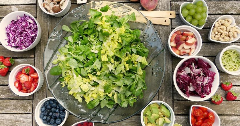 Ternyata 5 Makanan Ini Harus Dihindari Ketika Berlibur