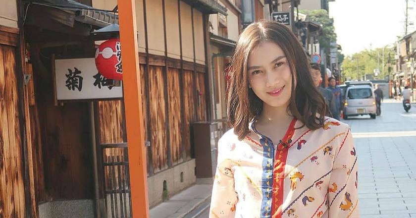 Melody Laksani akan Menikah Tahun Ini?