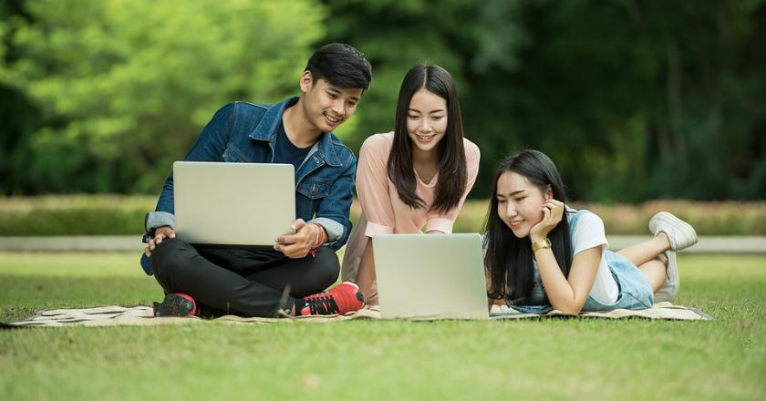 DPR Minta Pemerintah Perbaiki Sistem Ketenagakerjaan Guna Cegah Generasi Muda Pindah Warga Negara