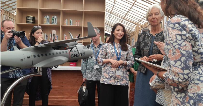 Batik di Pusaran Bule Dalam Gelaran IMF-WB 2018