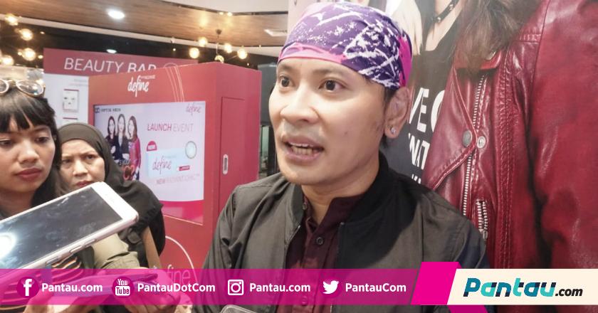MUA Beberkan Penggunaan Make Up yang Tepat untuk di Luar Ruangan