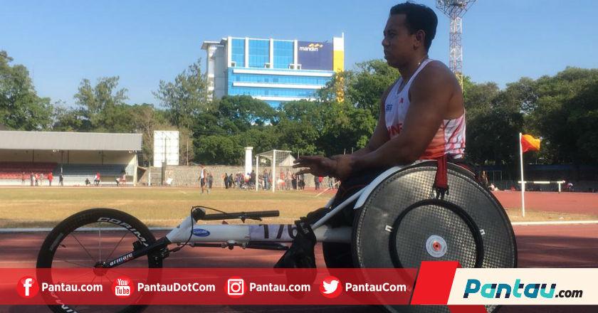 Jaenal Aripin Persembahkan Medali Perak untuk Keluarga