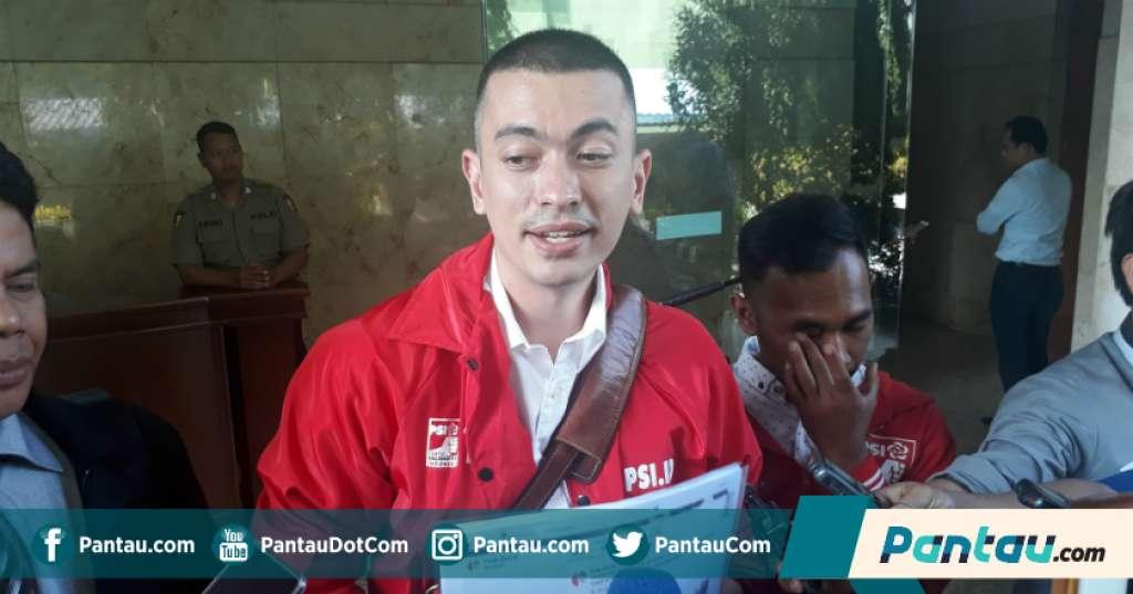 Rian Ernest Mengaku Siap jika Dilaporkan Balik Fadli Zon