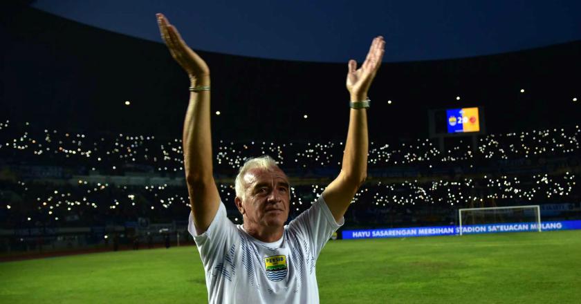 Tanpa Sejumlah Pilar, Persib Siap Curi Poin di Jayapura