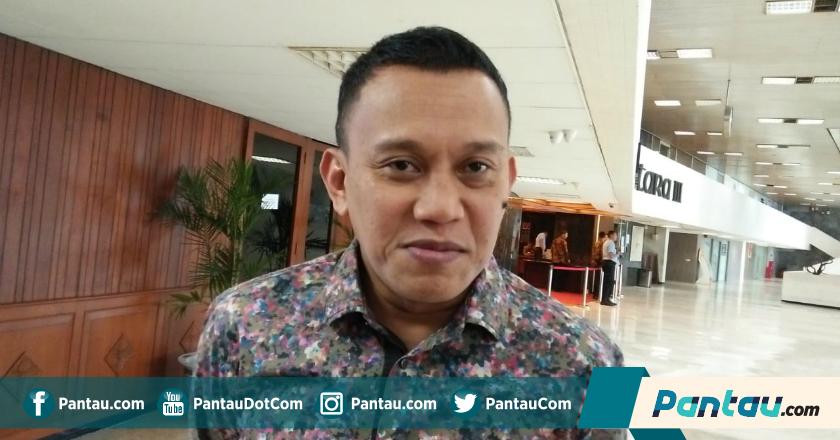 Sri Mulyani dan Luhut Ajak Pose Satu Jari, TKN Jokowi-Ma'ruf Salahkan KPU