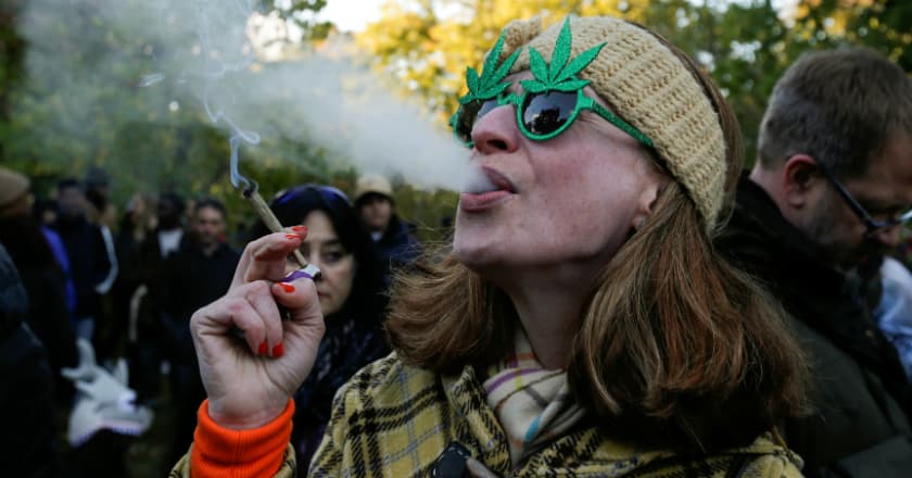 2 Hari Setelah Dilegalkan, Toko di Kanada Kehabisan Persediaan Ganja