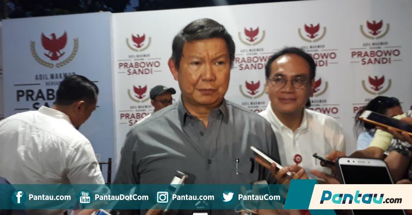 Ternyata Ini yang Membuat Kubu Prabowo-Sandi Tak Percaya Lembaga Survei