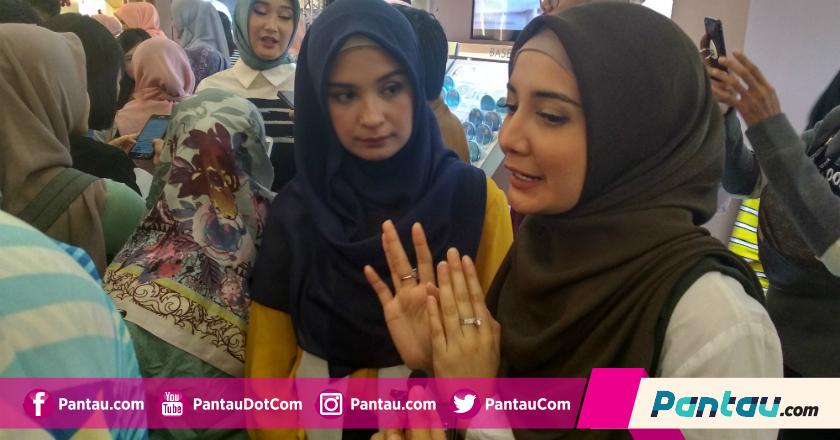 'Zashi', Kolaborasi Baru Zaskia dan Shireen Sungkar