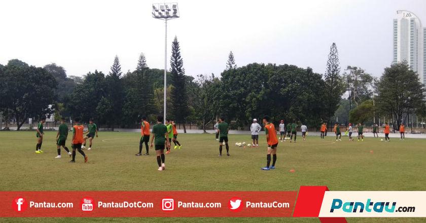 Hadapi UEA, Indra Sjafri: Jangan Jadi Bangsa yang Kalah Sebelum Bertanding