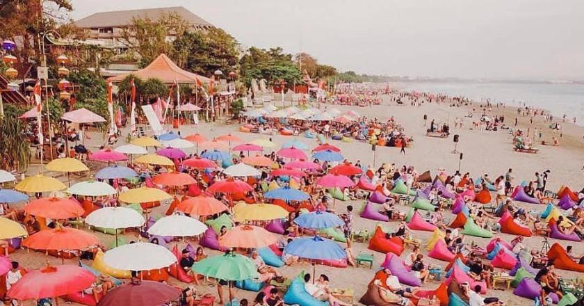 Busyet! Travel China Tawarkan Paket Liburan ke Bali Rp3 Juta, Menpar 'Ngamuk'