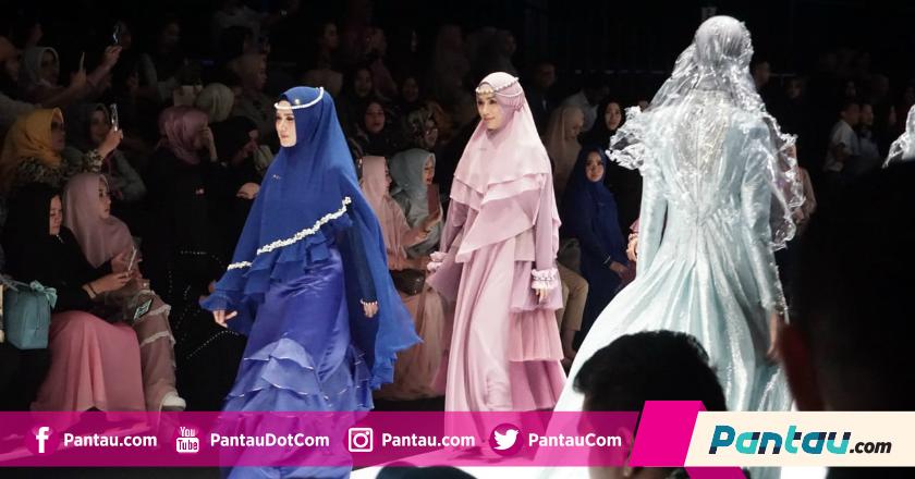 Mulan Jameela, Ussy Sulistiawaty dan Natalie Sarah Buat 'Rusuh' Panggung JFW 2019