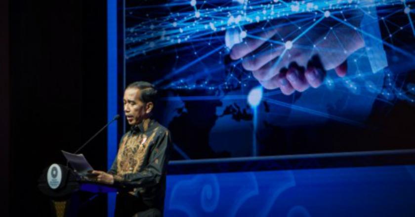 Tak Bosan, Jokowi Ingatkan Pengusaha Manfaatkan Perang Dagang