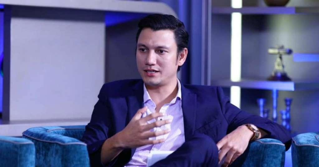 Nikmati Jadi Pembicara, Christian Sugiono Siap Tinggalkan Dunia Akting?