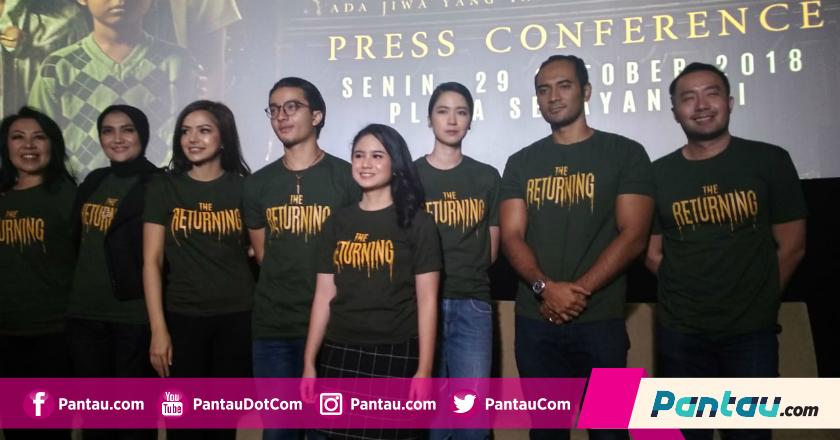 Bukan Hantu, Teror 'The Returning' Hadirkan Sosok Monster