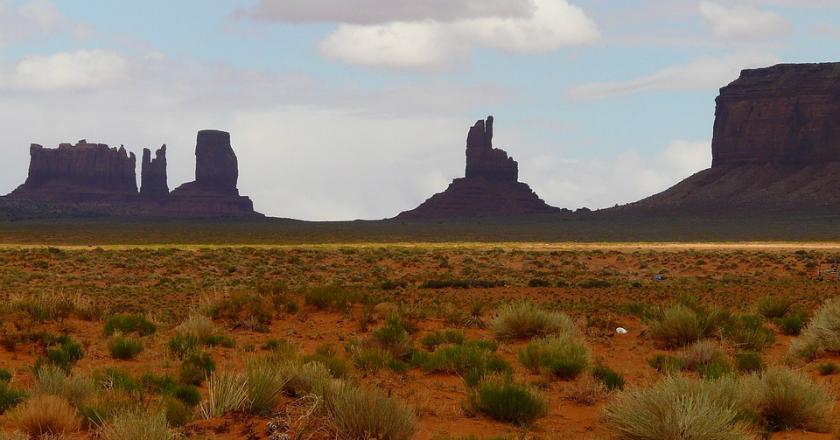 Tunisia Pindahkan Ratusan Migran ke Gurun Wilayah Perbatasan