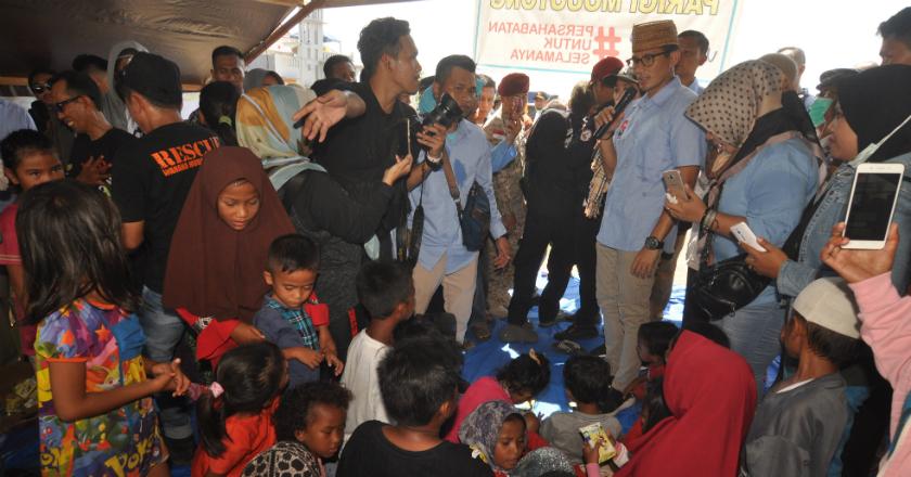 Di Pasar Palu, Sandiaga Singgung Tempe Sebesar Keyboard dan Hp