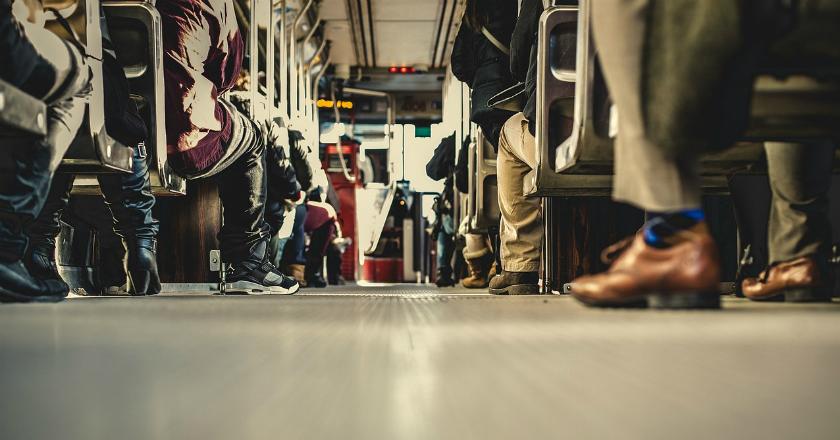 Duh, Seorang Wanita Ditendang Keluar dari Bus di Kanada!