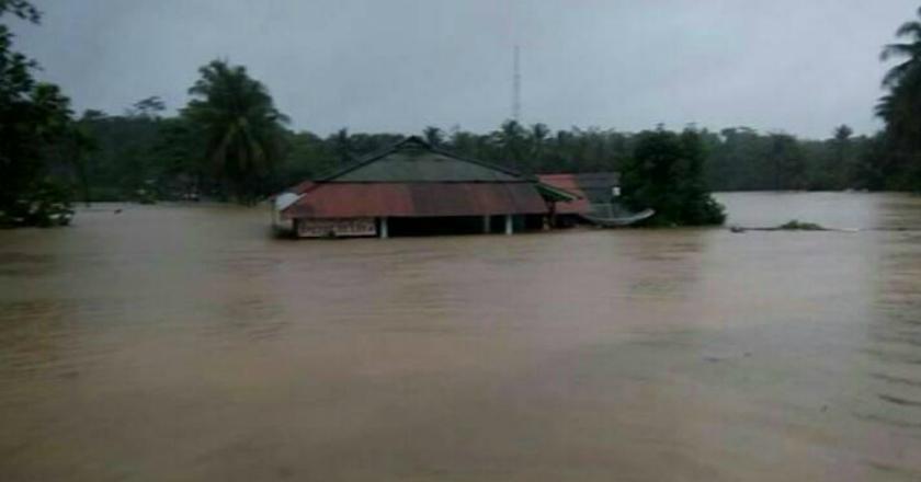Basarnas Bangun Posko Bencana Dekat Lokasi Banjir Tasikmalaya