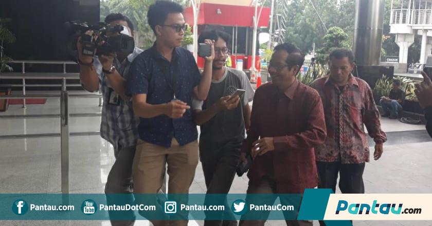 Untuk Kedua Kalinya Mahfud MD Datangi KPK, Ada Apa?
