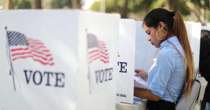 Pileg AS: Partai Besutan Donald Trump Terkapar