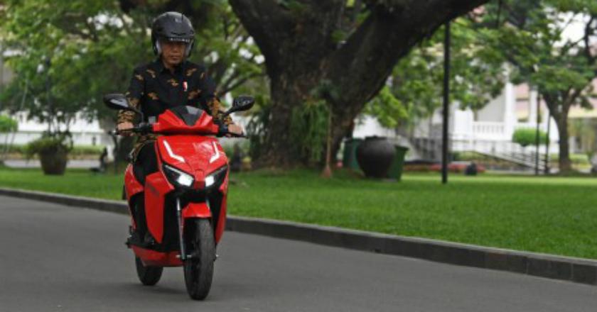 Wuih! Harga Motor Listrik Gesits Setara Yamaha Keluaran Terbaru