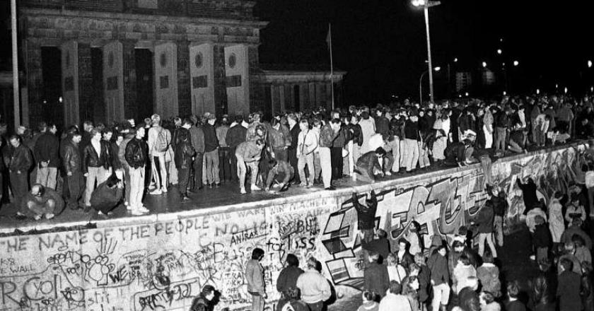 Pantau Sejarah: Mengingat Runtuhnya Tembok Berlin 29 Tahun Lalu