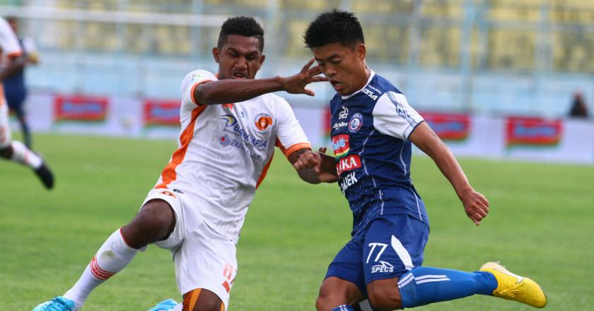 Tampil Trengginas, Arema Hajar Perseru 4-1