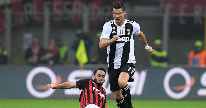Usai Laga Milan vs Juventus, Ronaldo Harapkan Higuain Tak Dihukum Berat