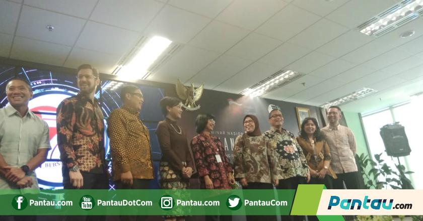 Waduh! OJK Tidak Bisa Intervensi Tingginya Bunga Pinjaman Online