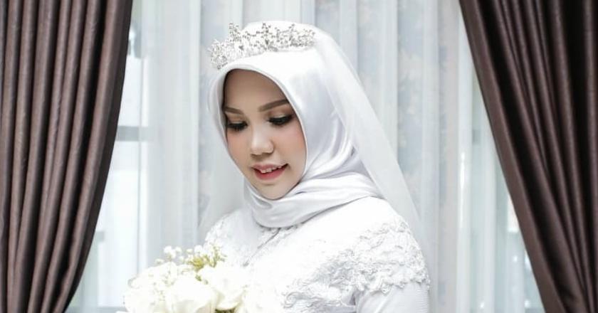 Sedih, Calon Suami Jadi Korban 'Lion Air', Intan Tetap Menikah Seorang Diri