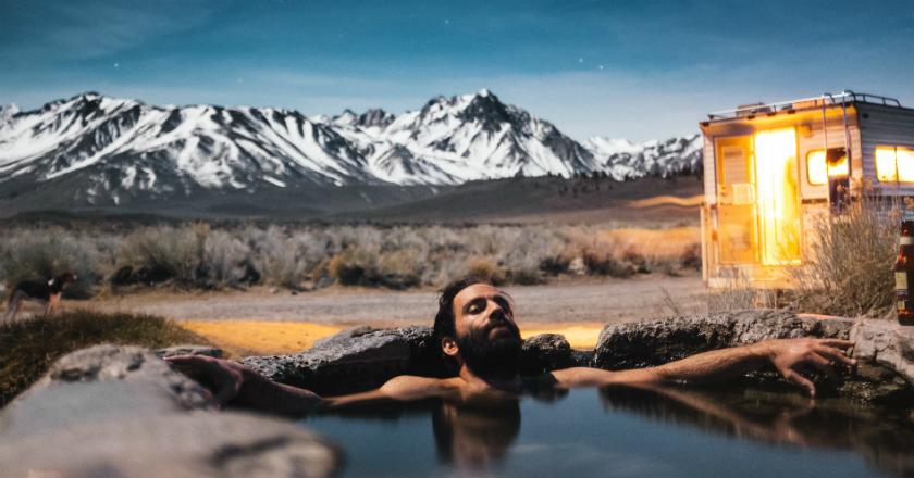 Jelang Akhir Pekan, Simak Tips Memilih Liburan di Musim Hujan