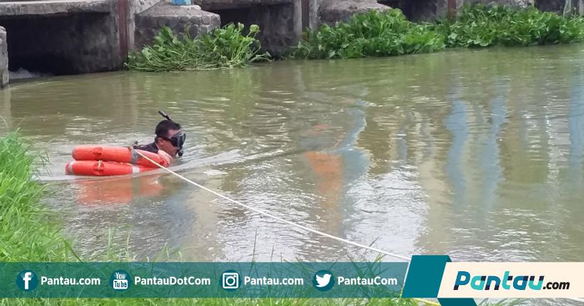 Dua Jam Selami Sungai Kalimalang, Begini Proses Penyelam Mencari Linggis Maut Haris Simamora