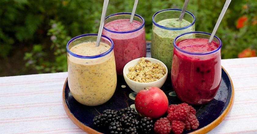 Bagaimana Cara Membuat Smoothie dengan Campuran yang Benar?