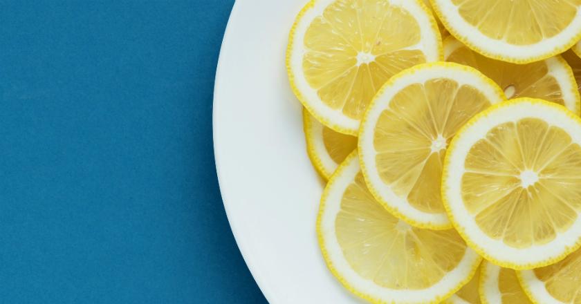 5 Alasan Kenapa Kita Wajib Konsumsi Lemon