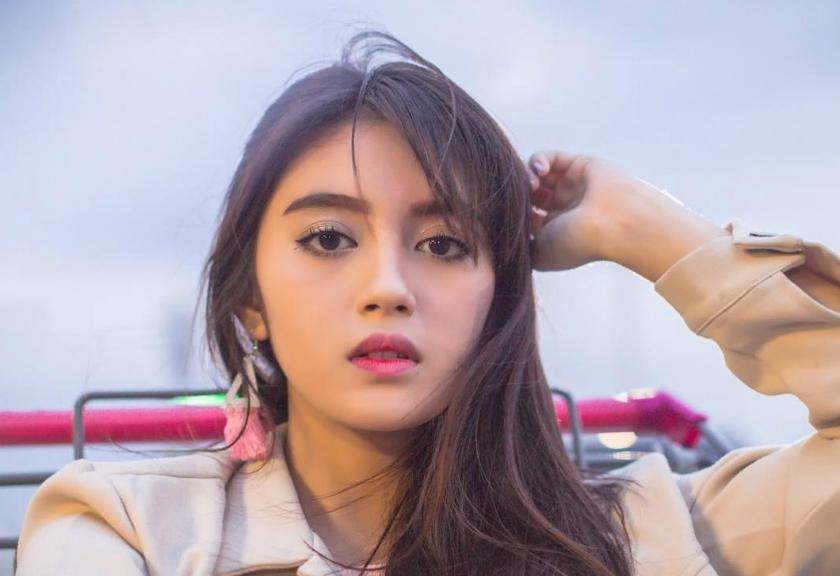 Unggah Foto Berhijab, Nabilah Ayu Disebut Cantik Seperti Bidadari