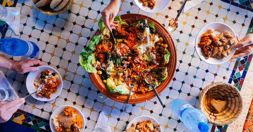 Buat yang Gajinya Mulai Tipis, Kepoin Yuk Pantau Promo Khusus Kuliner