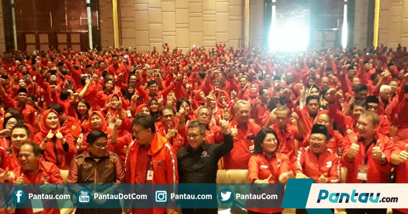 Prabowo-Sandi Jadi Bahan Sindiran Hasto saat Acara Workshop Kader PDIP